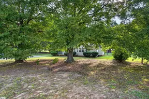 3980 Parris Bridge Rd, Boiling Springs, SC 29316 - Photo 7