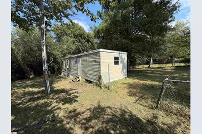121 Bird Street, Union, SC 29378 - Photo 7