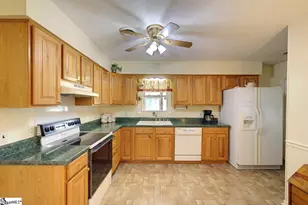 13 Dacus Dr, Williamston, SC 29697 - Photo 11