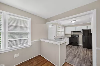 328 Merideth Circle, Spartanburg, SC 29306 - Photo 13