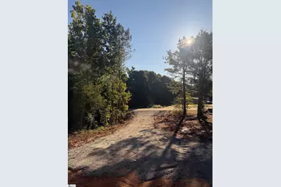 128 Gray Barn Road, Laurens, SC 29360 - Photo 7