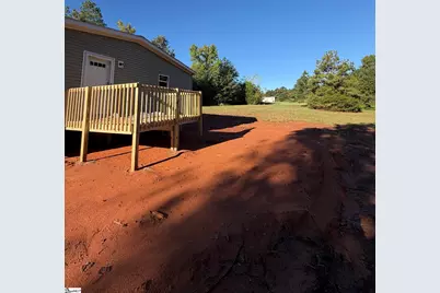 128 Gray Barn Road, Laurens, SC 29360 - Photo 5