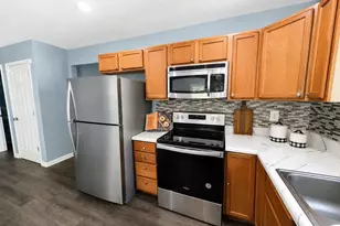 213 Kingscreek Dr, Greer, SC 29650 - Photo 5