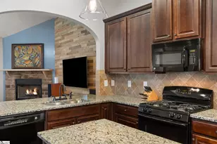 506 W Holloway Dr, Woodruff, SC 29388 - Photo 13