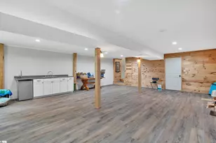 1095 E Prince Rd, Landrum, SC 29356 - Photo 23