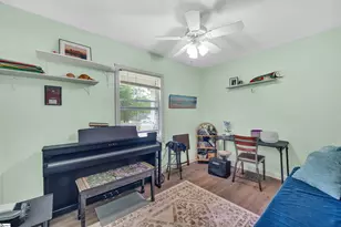 1095 E Prince Rd, Landrum, SC 29356 - Photo 17