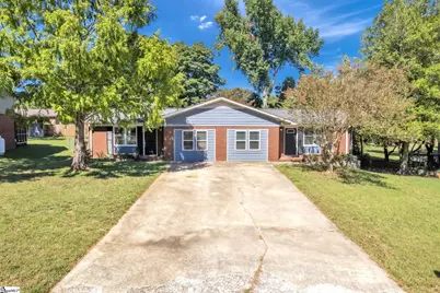 224/226 Devonwood Court, Taylors, SC 29687 - Photo 1
