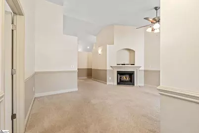 863 Vandenburg Drive, Boiling Springs, SC 29316 - Photo 5
