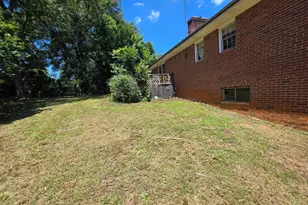 304 Mimosa Dr, Mauldin, SC 29662 - Photo 5