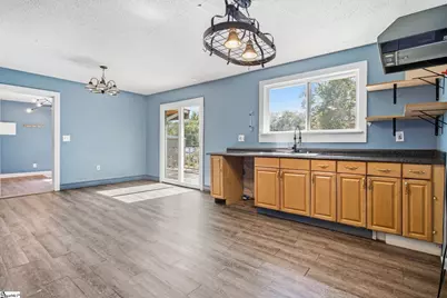 3 New Perry Road, Greenville, SC 29617 - Photo 5