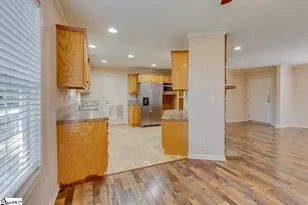 208 Black Rd, Woodruff, SC 29388 - Photo 9