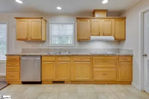 208 Black Rd, Woodruff, SC 29388 - Photo 13