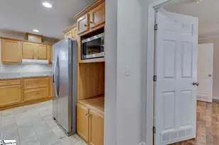 208 Black Rd, Woodruff, SC 29388 - Photo 15