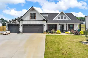 304 Ben Johnson Rd, Inman, SC 29349 - Photo 1