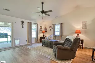 539 Hamilton Chase Dr, Moore, SC 29369 - Photo 11