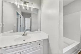 206 Fairview Lake Way, Simpsonville, SC 29680 - Photo 11