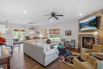 103 Dinghy, Greenwood, SC 29649 - Photo 7
