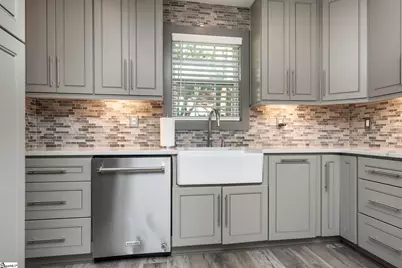 130 Cleveirvine Avenue, Greenville, SC 29607 - Photo 15