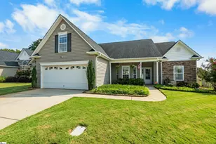 129 St Johns St, Simpsonville, SC 29680 - Photo 1