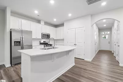 320 E Compass Way, Easley, SC 29640 - Photo 5