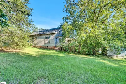 220 Hampton Avenue, Pickens, SC 29671 - Photo 23