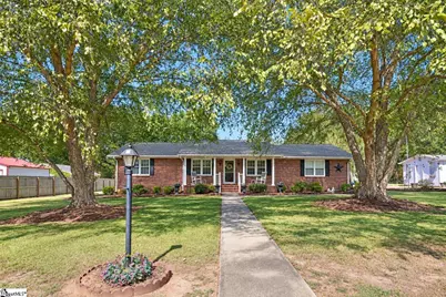813 Ivy Circle, Anderson, SC 29621 - Photo 1