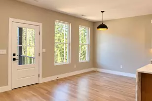 488 Skyline Dr, Campobello, SC 29322 - Photo 7