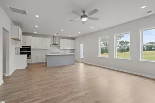 555 Hydrangea St, Seneca, SC 29678 - Photo 13