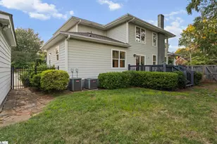 147 W Mountainview Ave, Greenville, SC 29609 - Photo 39