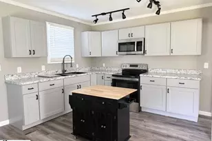 809 E Ferguson St, Clinton, SC 29325 - Photo 5