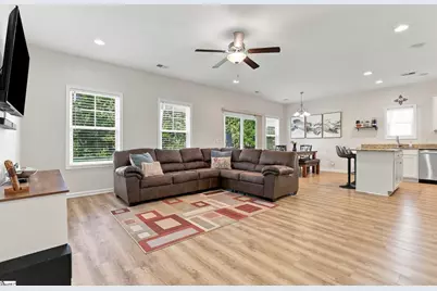 219 Pilcher Drive, Piedmont, SC 29673 - Photo 5