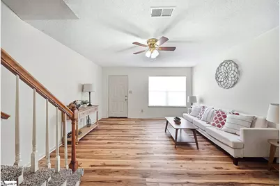 504 S Townes Court, Spartanburg, SC 29301 - Photo 5