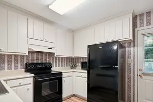504 S Townes Ct, Spartanburg, SC 29301 - Photo 11