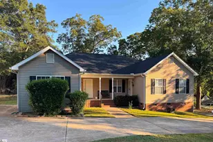 211 Wildwood Dr, Greer, SC 29651 - Photo 1