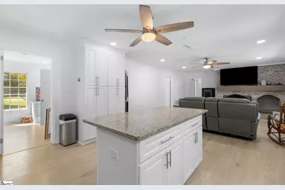 280 Henderson Road, Greenville, SC 29607 - Photo 9