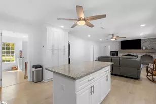 280 Henderson Rd, Greenville, SC 29607 - Photo 9
