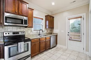 19 Jay St, Greenville, SC 29601 - Photo 13