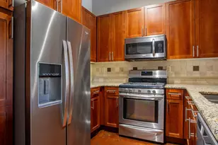 400 Mills Ave, Greenville, SC 29605 - Photo 7