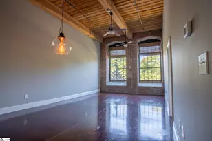 400 Mills Ave, Greenville, SC 29605 - Photo 17