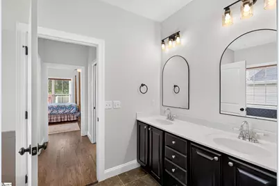 102 Ridenour Avenue, Greenville, SC 29617 - Photo 21