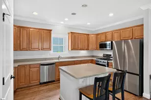 102 Ridenour Ave, Greenville, SC 29617 - Photo 9