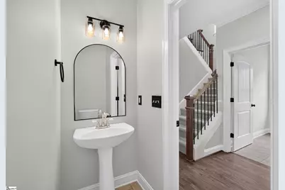 102 Ridenour Avenue, Greenville, SC 29617 - Photo 23