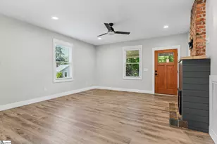 37 Ross St, Greenville, SC 29611 - Photo 9