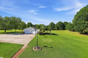 215 Thompson Rd, Taylors, SC 29687 - Photo 41