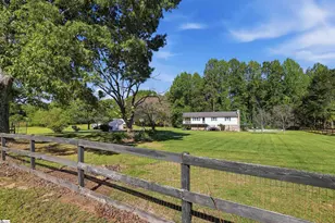215 Thompson Rd, Taylors, SC 29687 - Photo 49