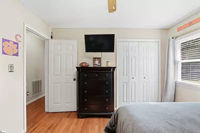 215 Thompson Road, Taylors, SC 29687 - Photo 13