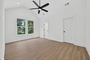 48 Ebenezer Church Rd, Travelers Rest, SC 29690 - Photo 11