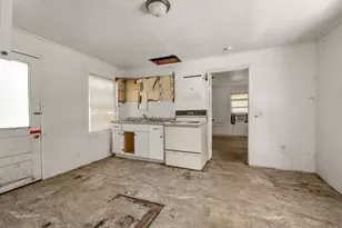 214 2nd St, Greenville, SC 29605 - Photo 9