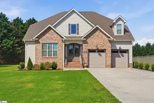 105 Carshalton Dr, Lyman, SC 29365 - Photo 1