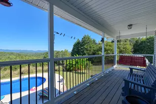 202 McCauley Ext, Travelers Rest, SC 29690 - Photo 9